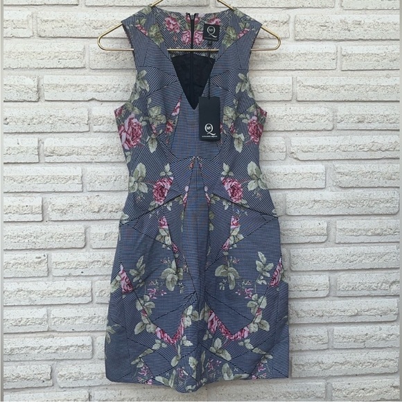 Alexander McQueen Dresses & Skirts - Alexander McQueen Dress